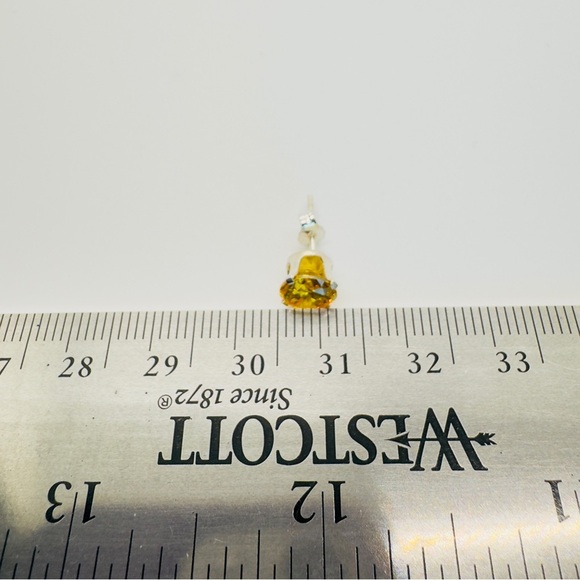 Brand New 6mm Yellow Round CZ 925 Sterling Silver Earrings - Picture 5 of 5